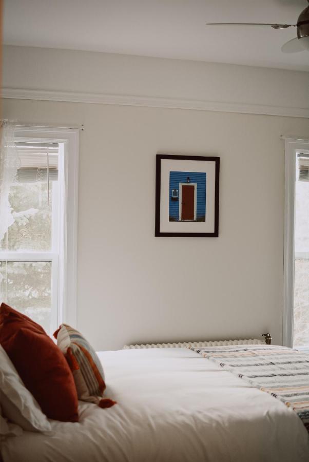 Hill Road Manor Bed & Breakfast Grand Falls Windsor